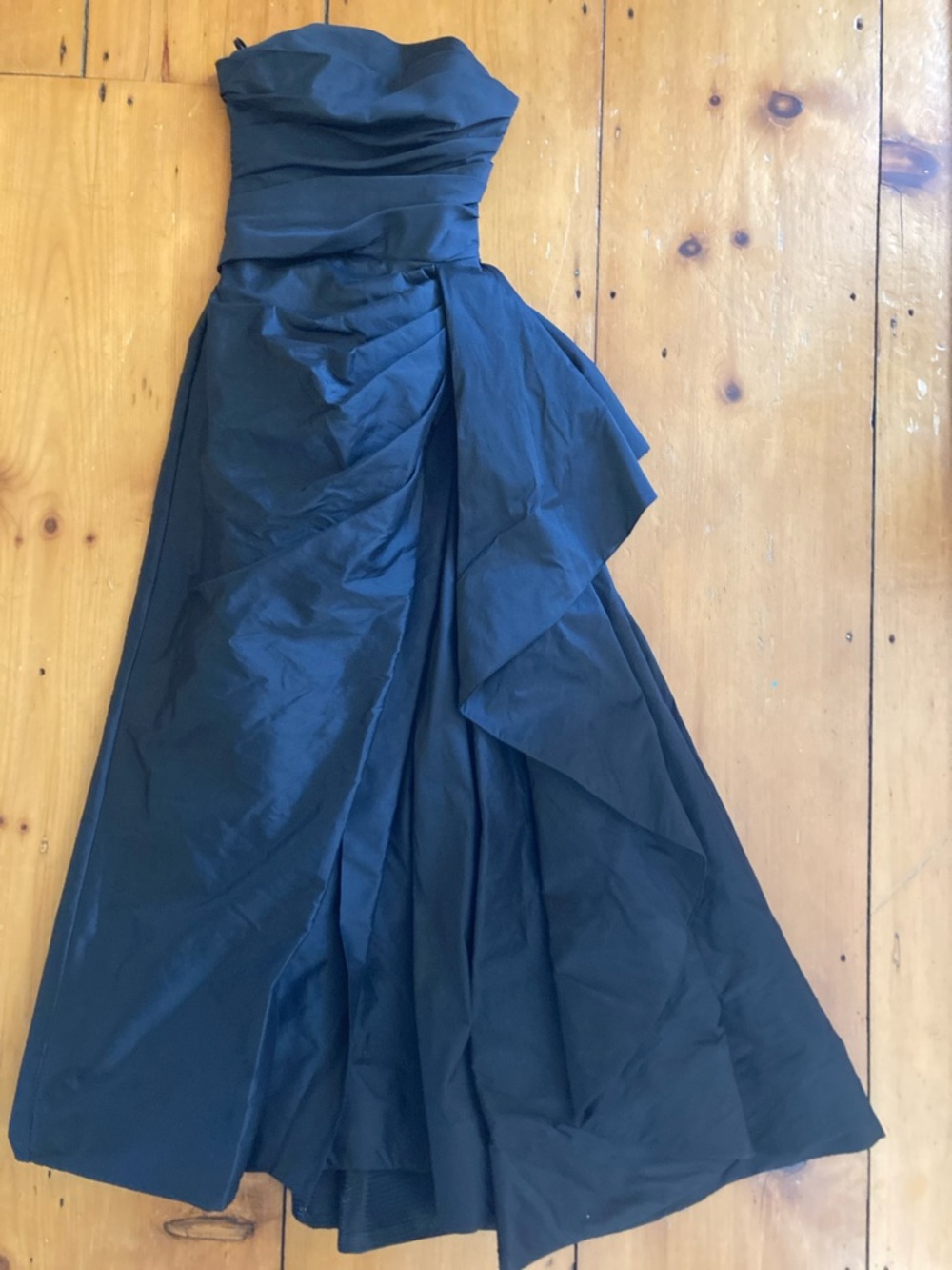 Tarik Ediz Strapless Navy Blue Evening Gown